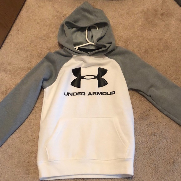 Under Armour Other - Boys brand new hoodie. Never worn.